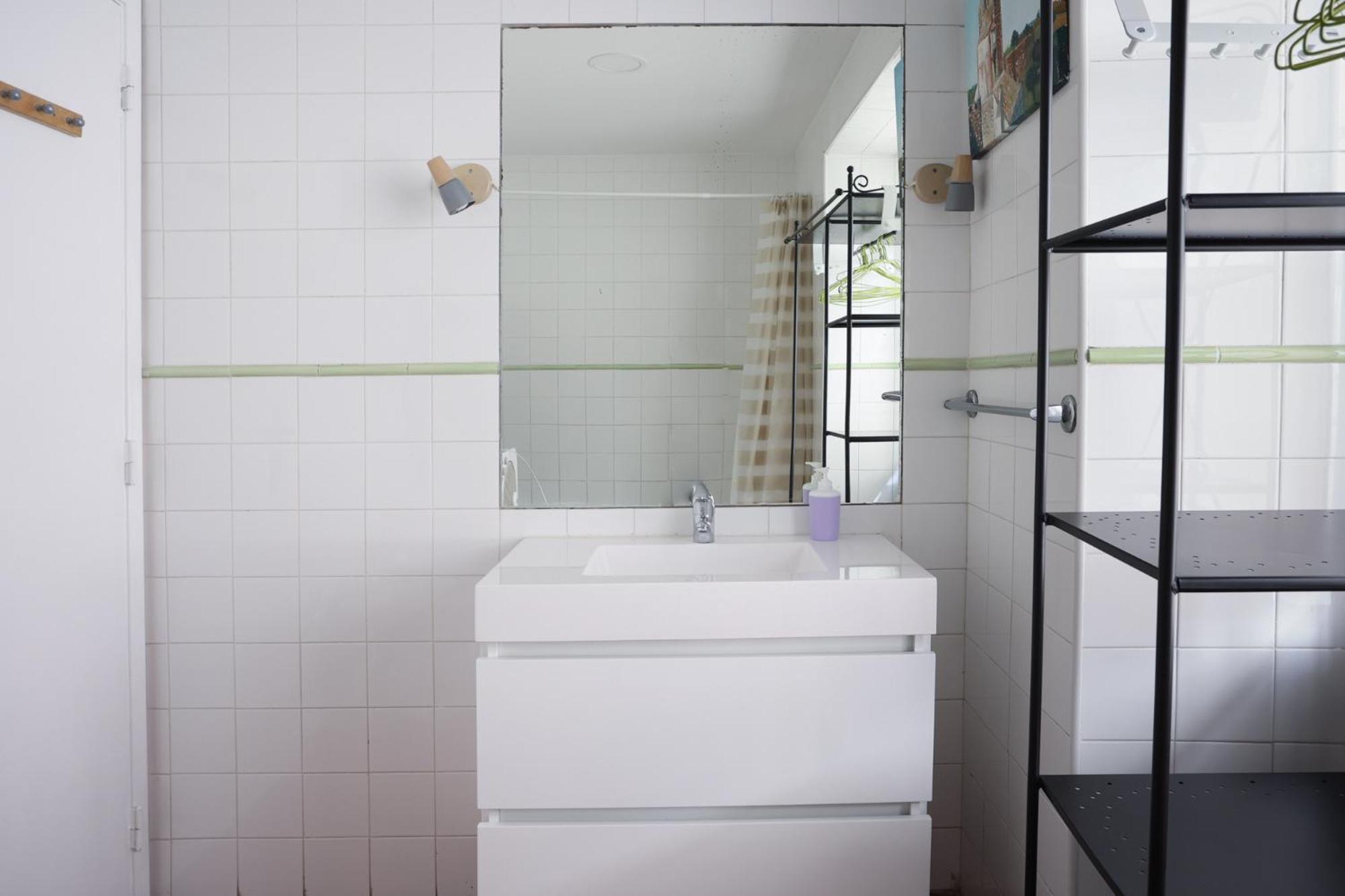 City Center Apt In Lively Bairro Alto! Lisbon Bagian luar foto